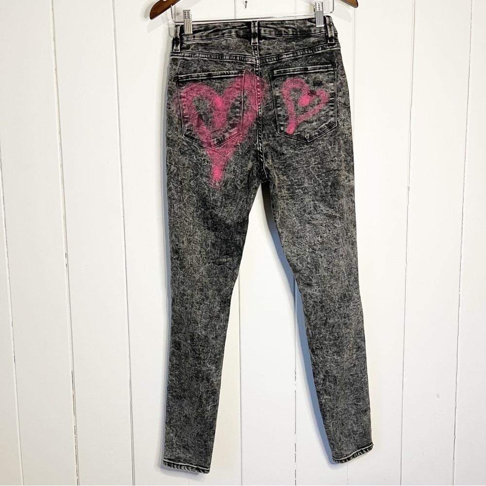 refuge Miami Acid Wash and Pink Jeans. Size 5. - Picture 2 of 6